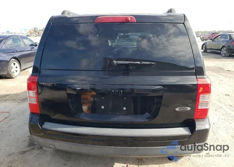 2015 Jeep Patriot Sport z USA, uszkodzony, nr VIN 1C4NJPBA5FD107757